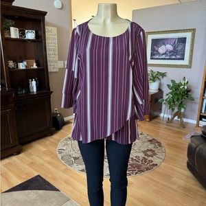 Apt 9 brownish/red, black & white 3/4 sleeves blouse-size L